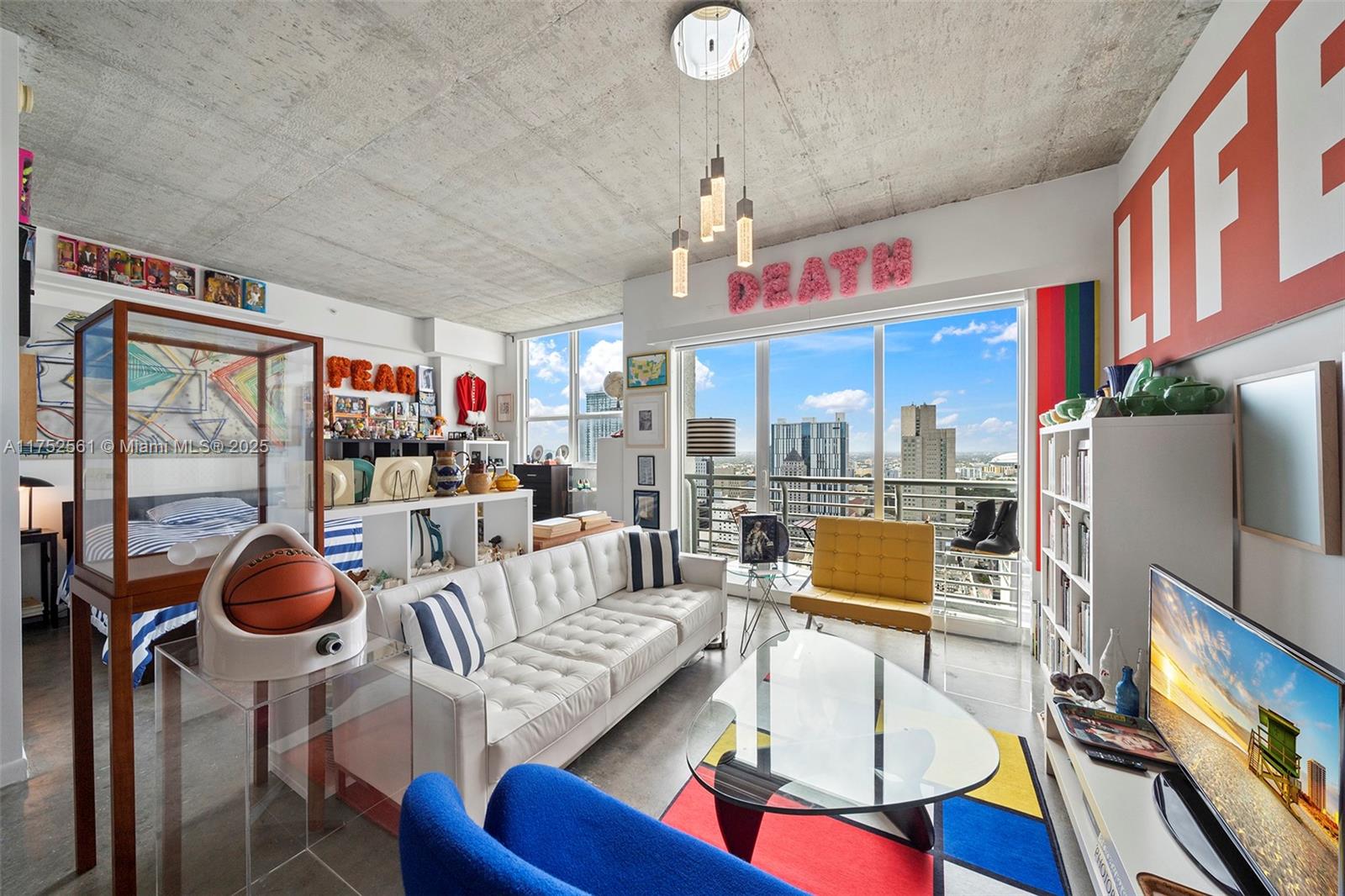 133 NE 2nd Ave #3215, Miami FL 33132