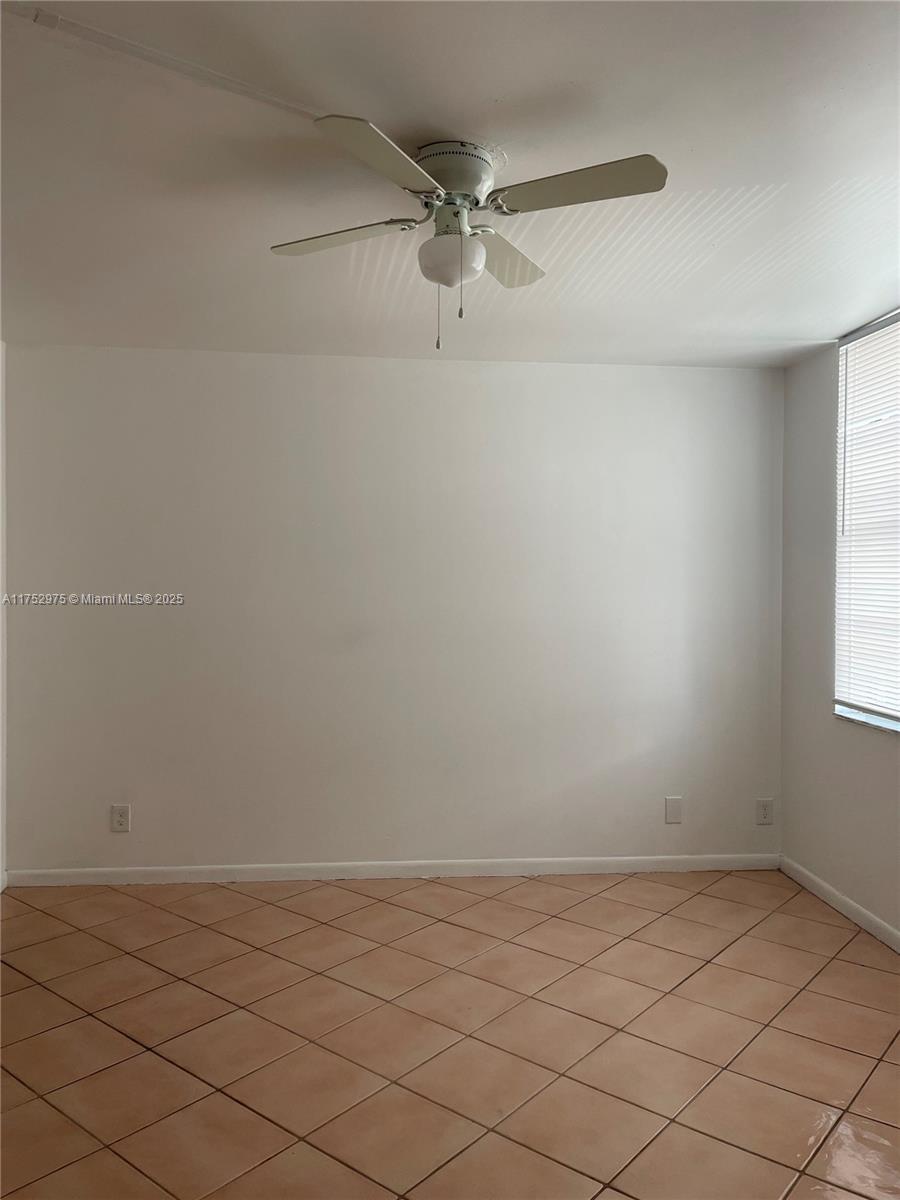 210 Lake Pointe Dr #203, Oakland Park, Florida image 14