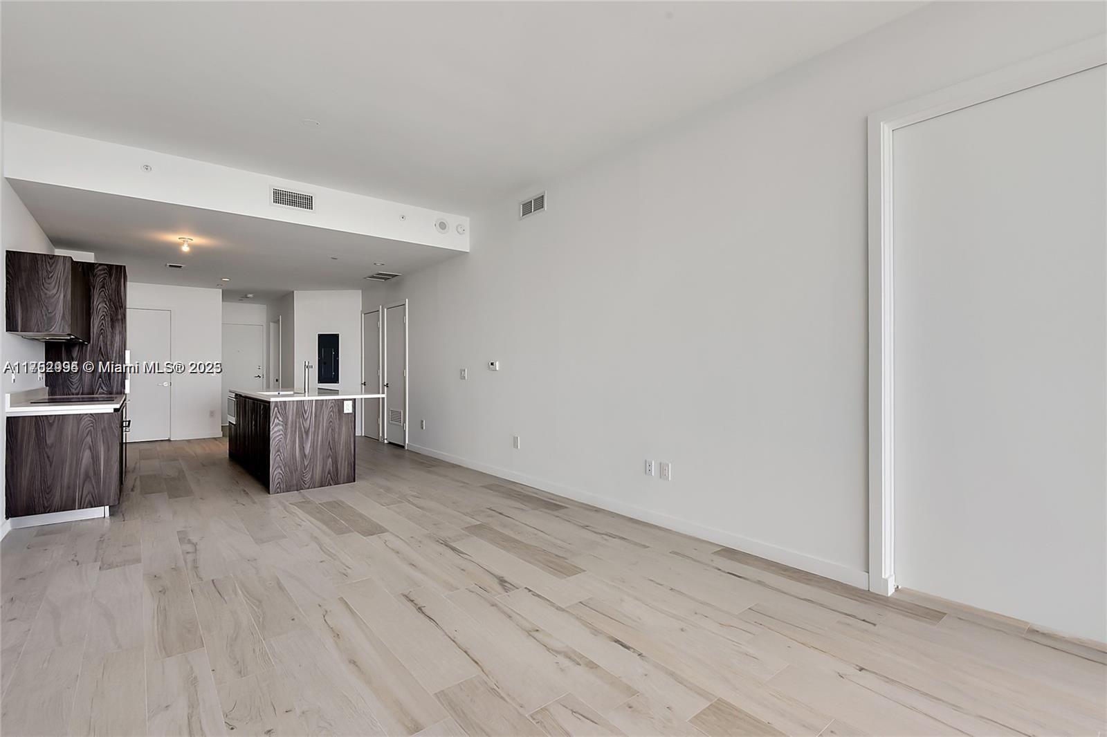 480 NE 31st St #4905, Miami FL 33137