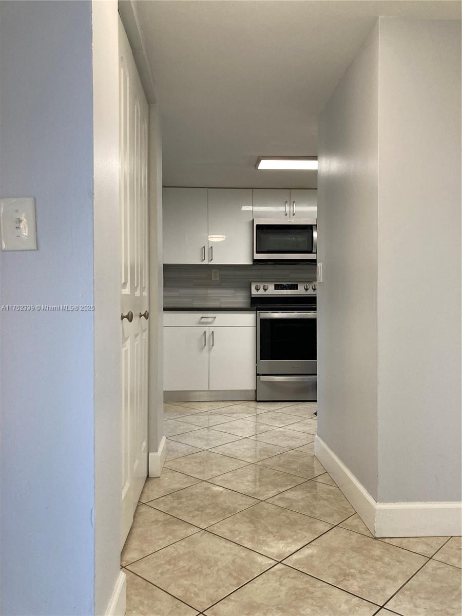 807 NW 91st Ter #807, Plantation, Florida image 6