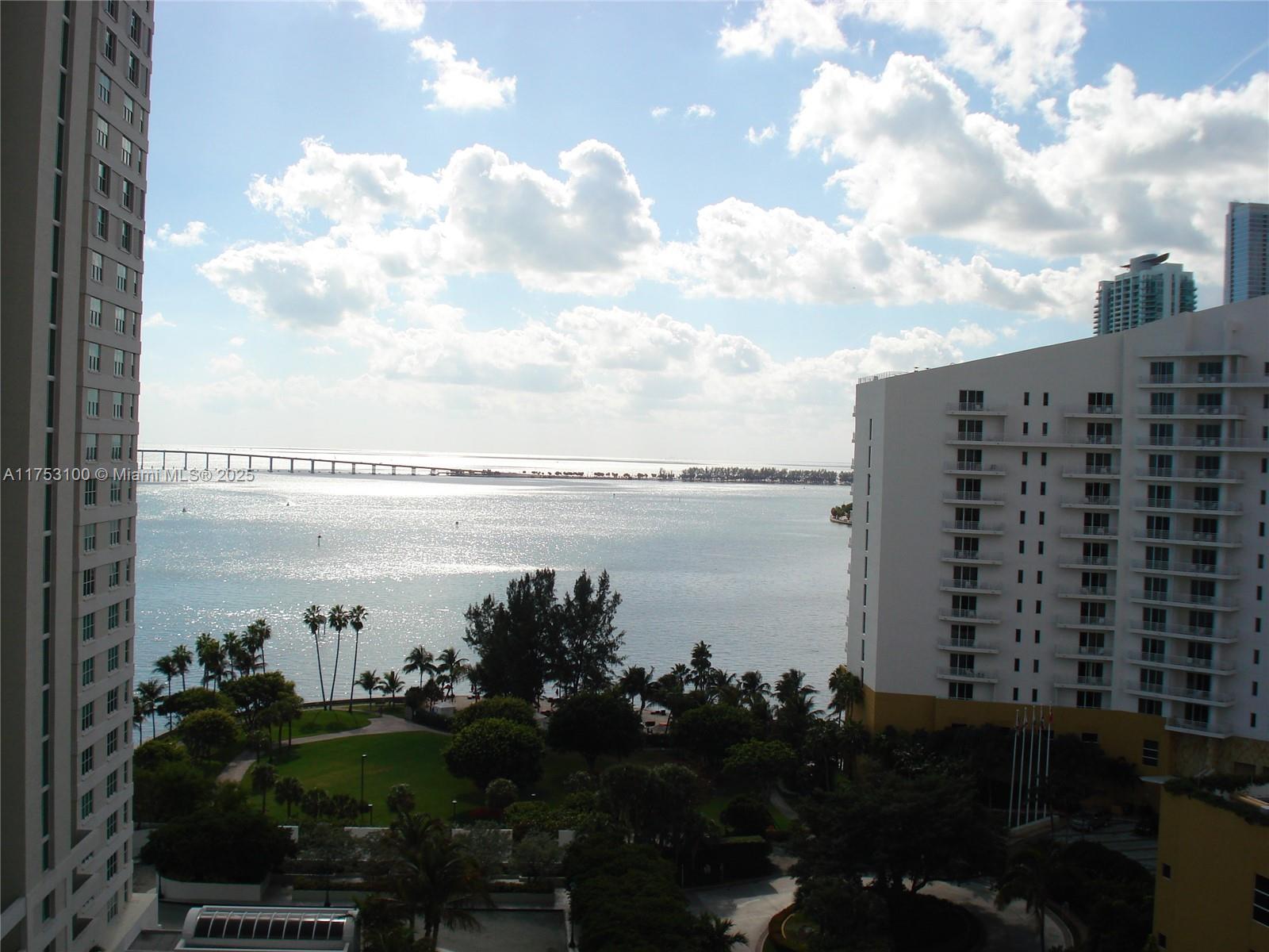 770 Claughton Island Dr #1708, Miami FL 33131