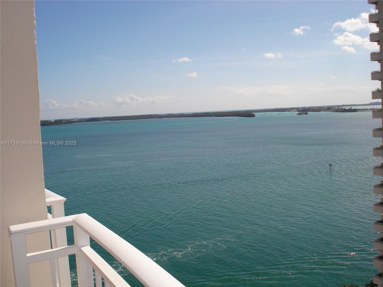 770 Claughton Island Dr #1708, Miami FL 33131
