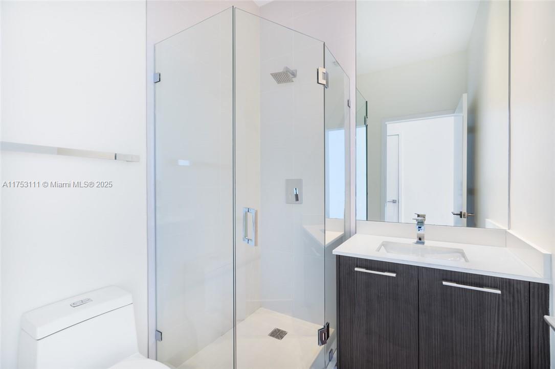 45 SW 9th St #4609, Miami FL 33130