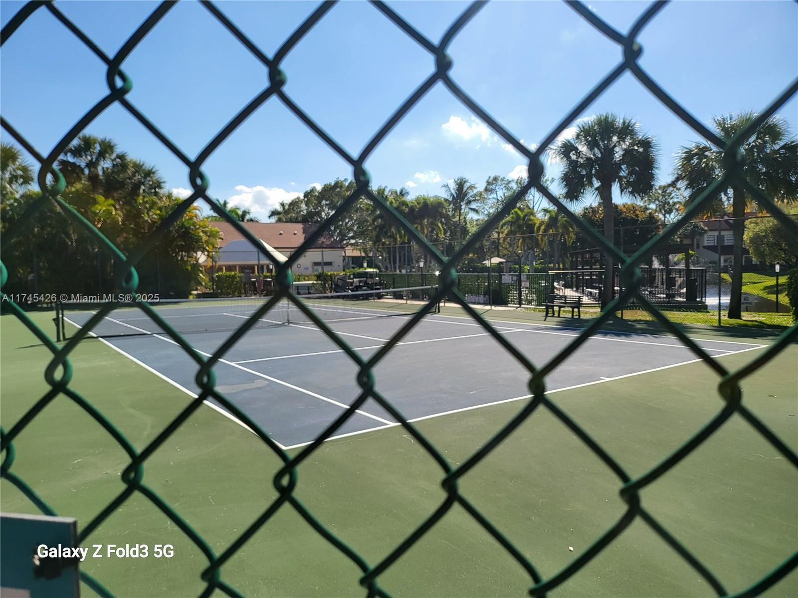 3201 Jog Park Dr, Green Acres, Florida image 32
