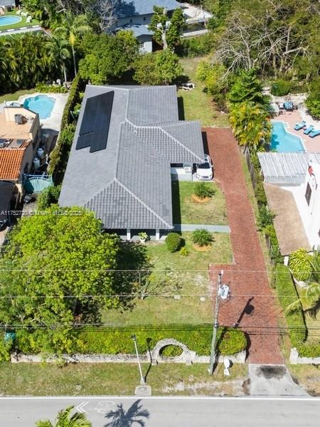 11610 NE 6th Ave, Biscayne Park, Florida image 34