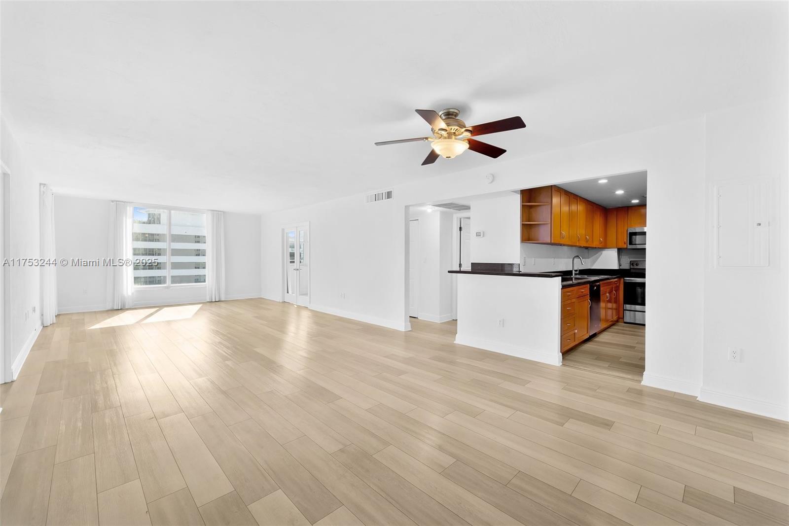 10350 Bay Harbor Dr Unit 7 D, Bay Harbor Islands, Florida 33154