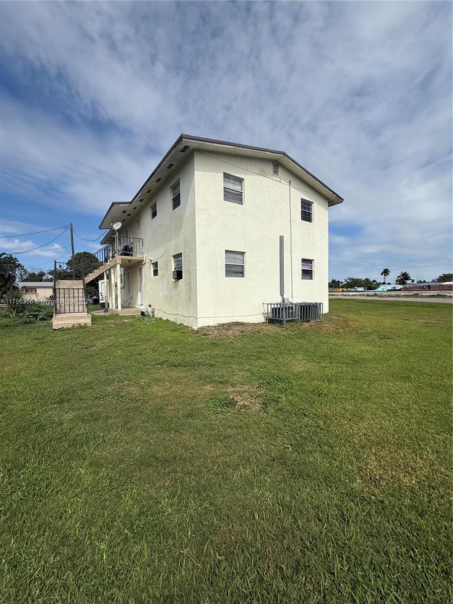 124 NW 12th Dr, Belle Glade, Florida image 3