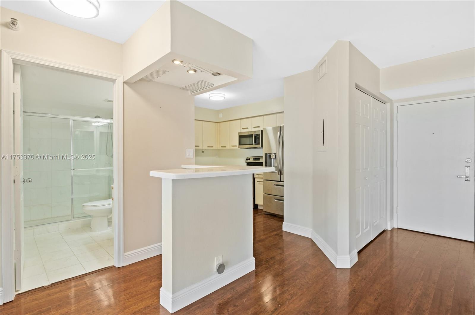 3530 Mystic Pointe Dr #1913, Aventura FL 33180