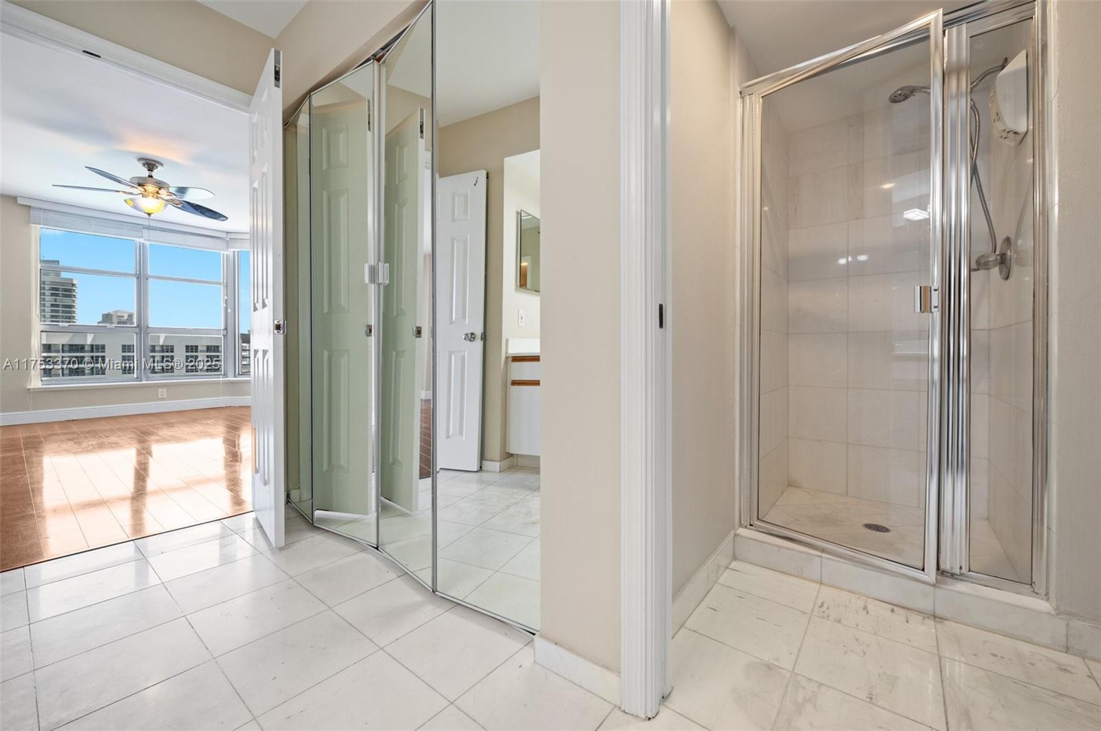 3530 Mystic Pointe Dr #1913, Aventura FL 33180