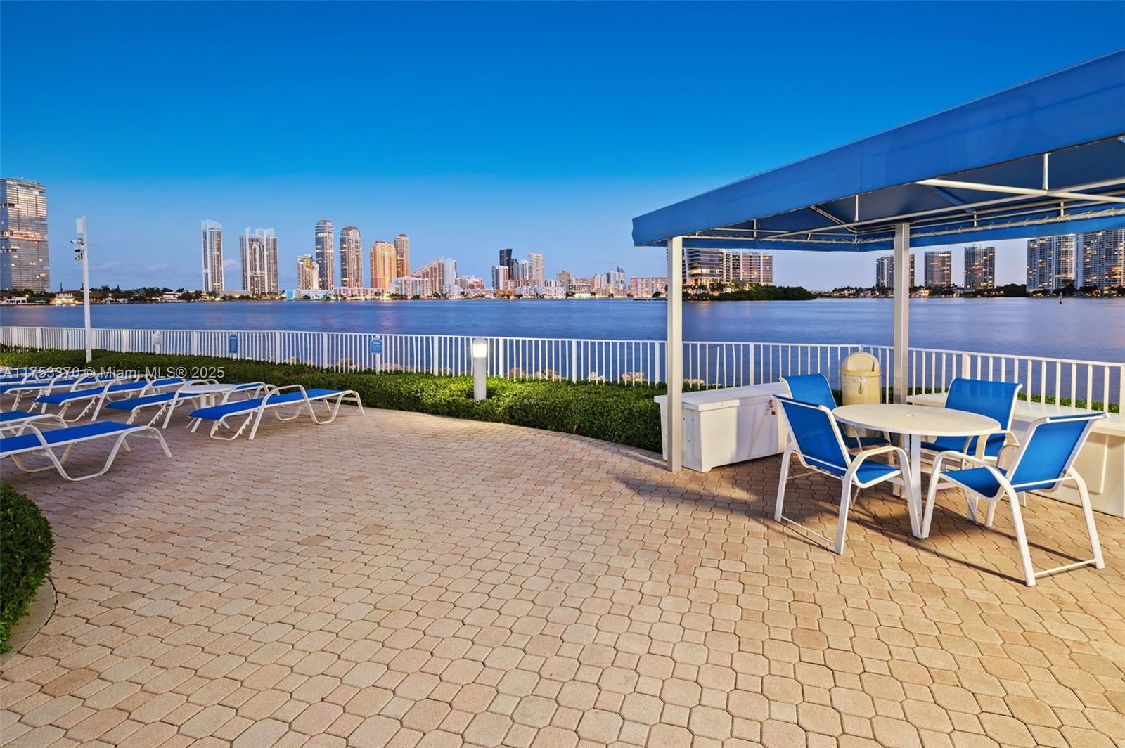 3530 Mystic Pointe Dr #1913, Aventura FL 33180