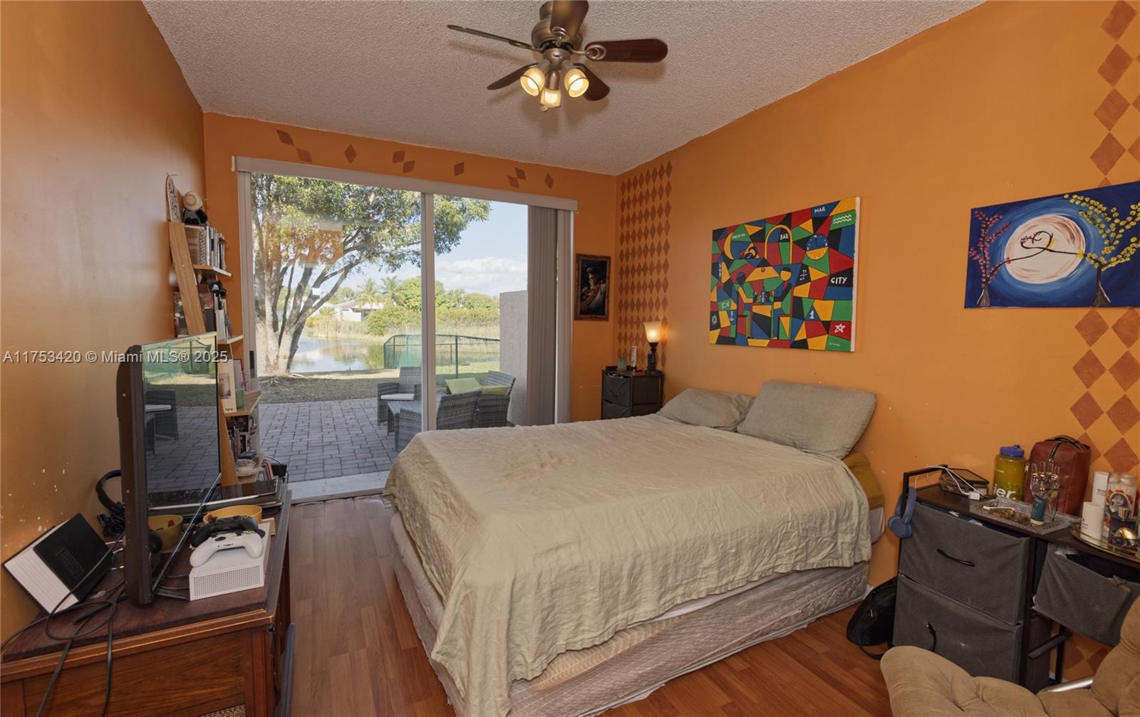 Listing Photo 22