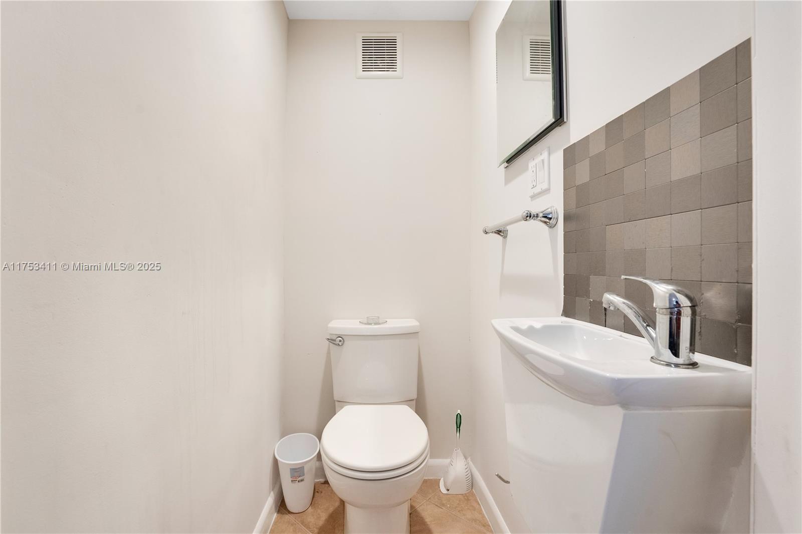 1663 SW 28th Ave, Fort Lauderdale, Florida image 17