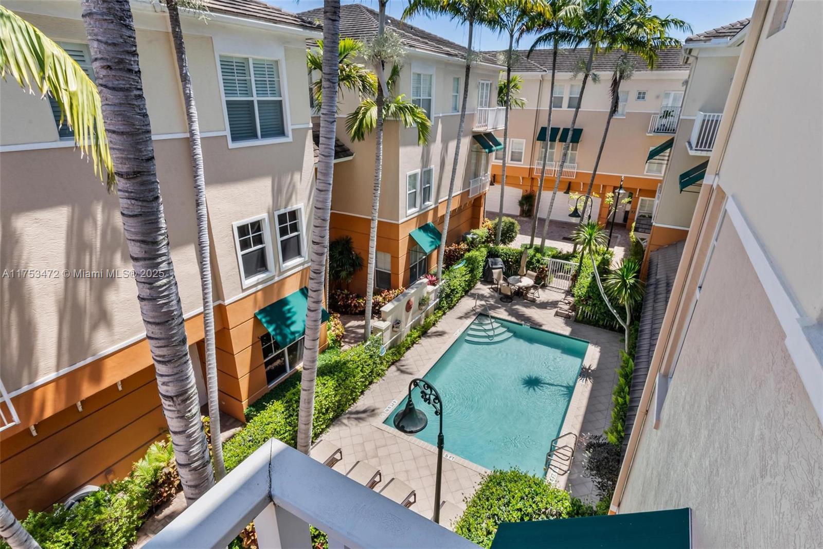 180 NE 6th Ave #E, Delray Beach, Florida image 4