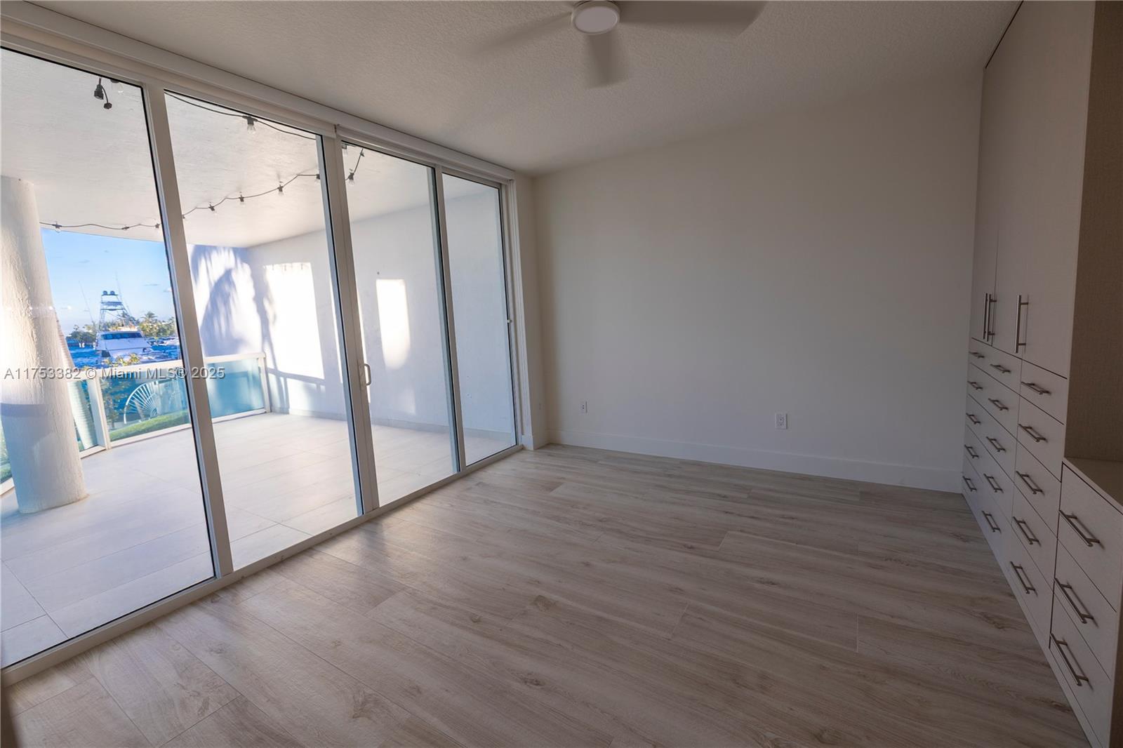7914 Harbor Island Dr #104, North Bay Village FL 33141
