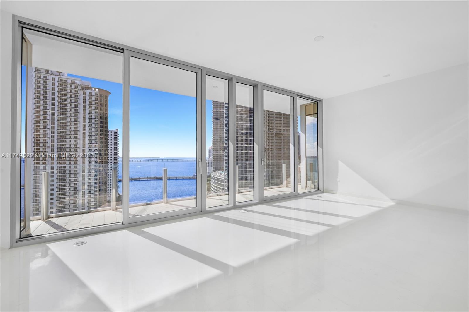 300 Biscayne Blvd Way #1901, Miami, Florida image 11