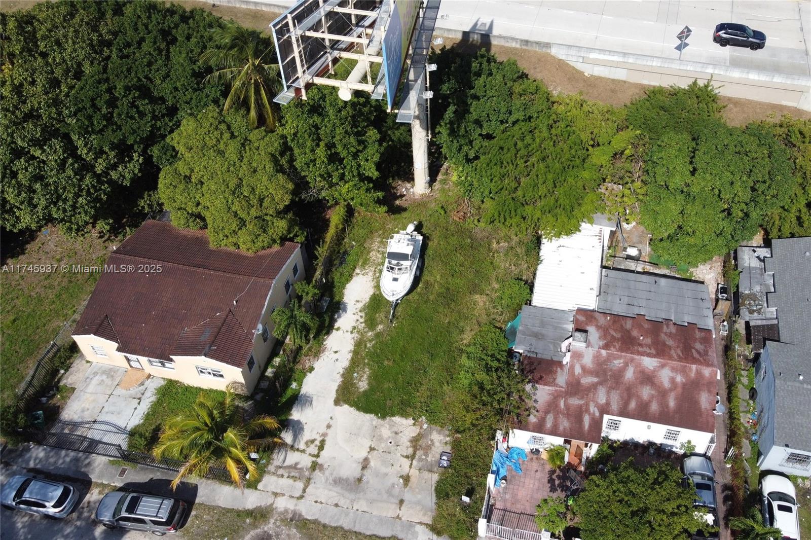 321 37th St, Miami, Florida 33127
