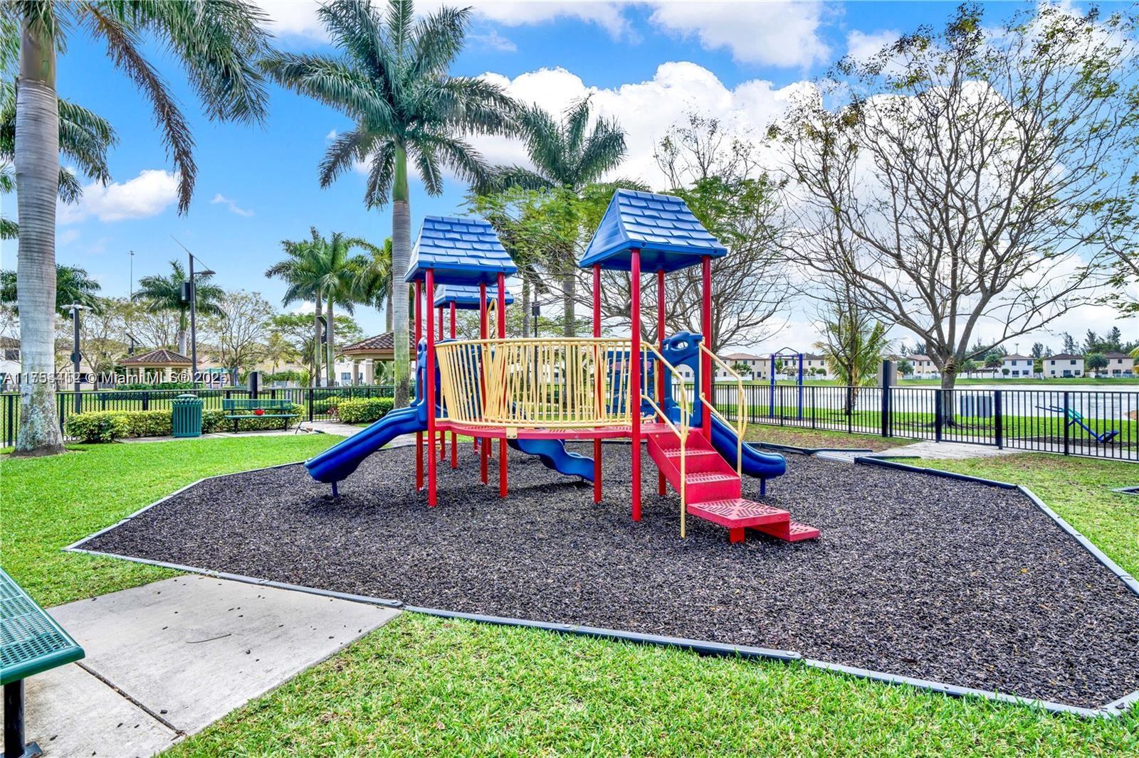 8917 W 35 Ct #8917, Hialeah Gardens, Florida image 13
