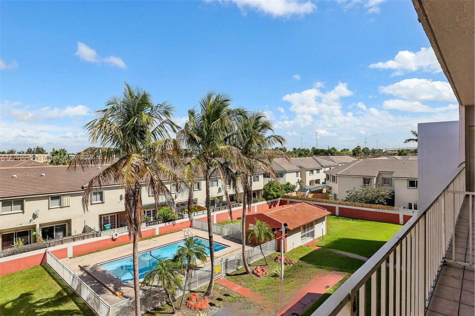 8425 NW 8th St #404, Miami, Florida image 28