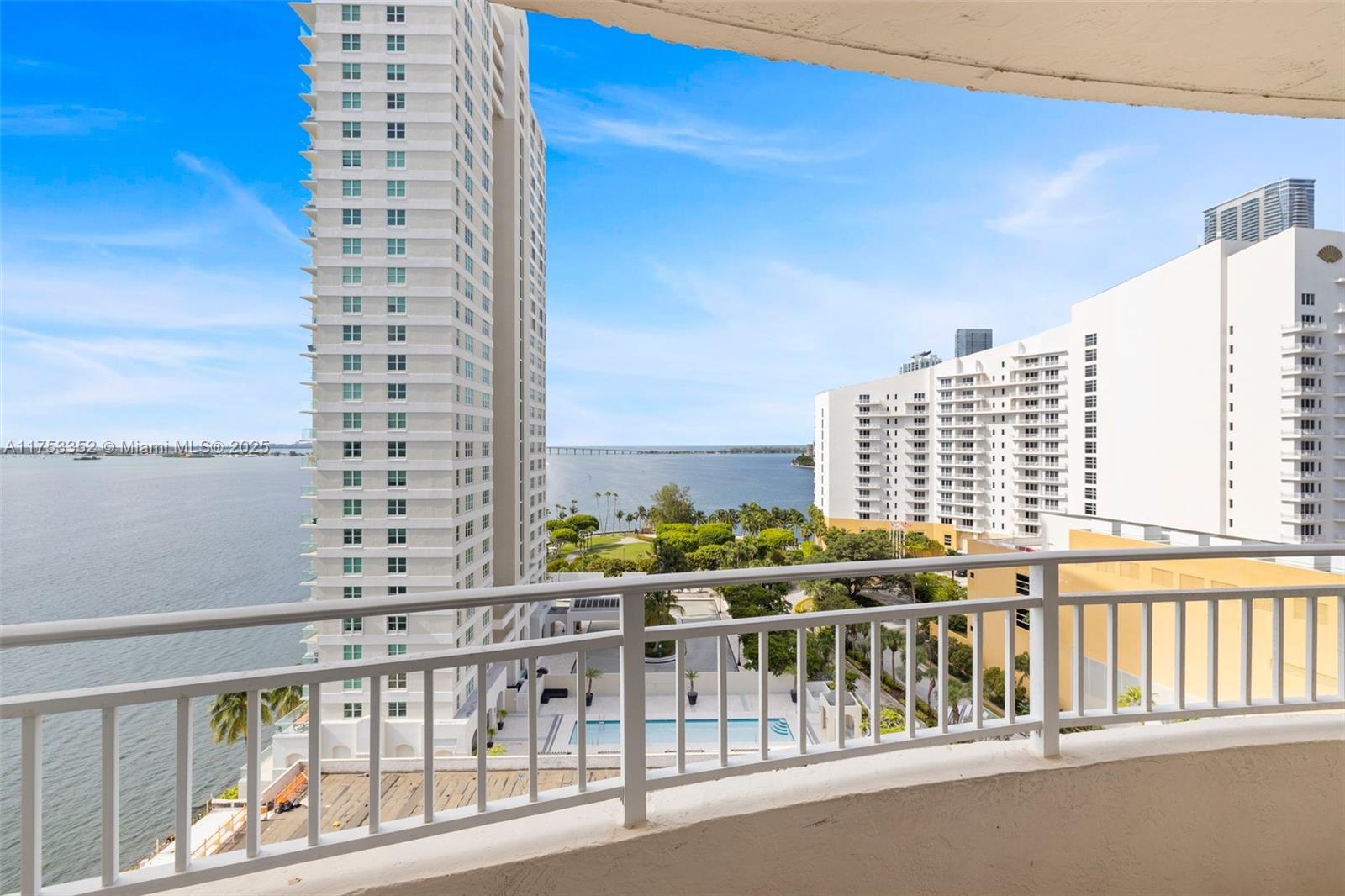 770 Claughton Island Dr #1510, Miami FL 33131