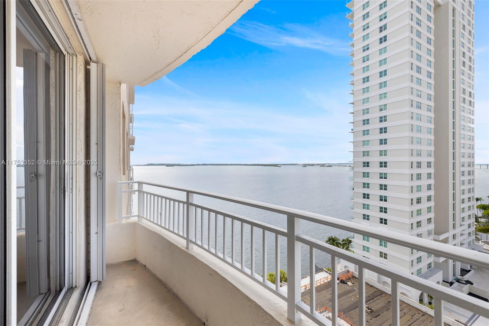770 Claughton Island Dr #1510, Miami FL 33131