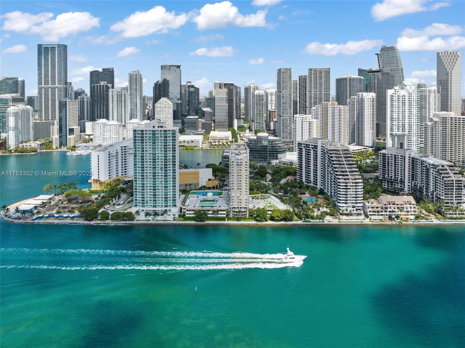 770 Claughton Island Dr #1510, Miami FL 33131