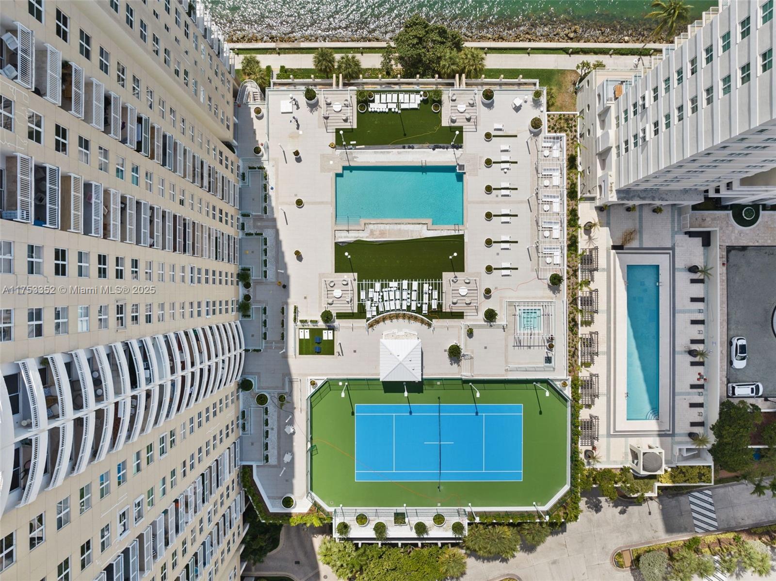 770 Claughton Island Dr #1510, Miami FL 33131