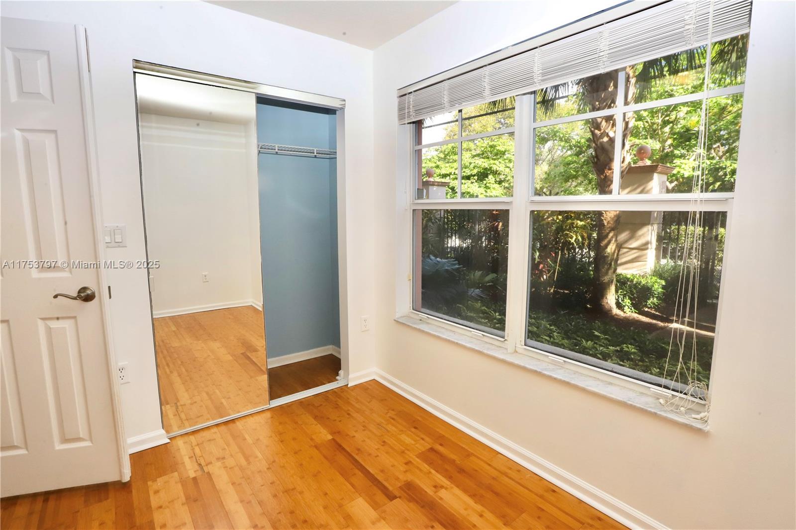1033 NE 17th Way #404, Fort Lauderdale, Florida image 15