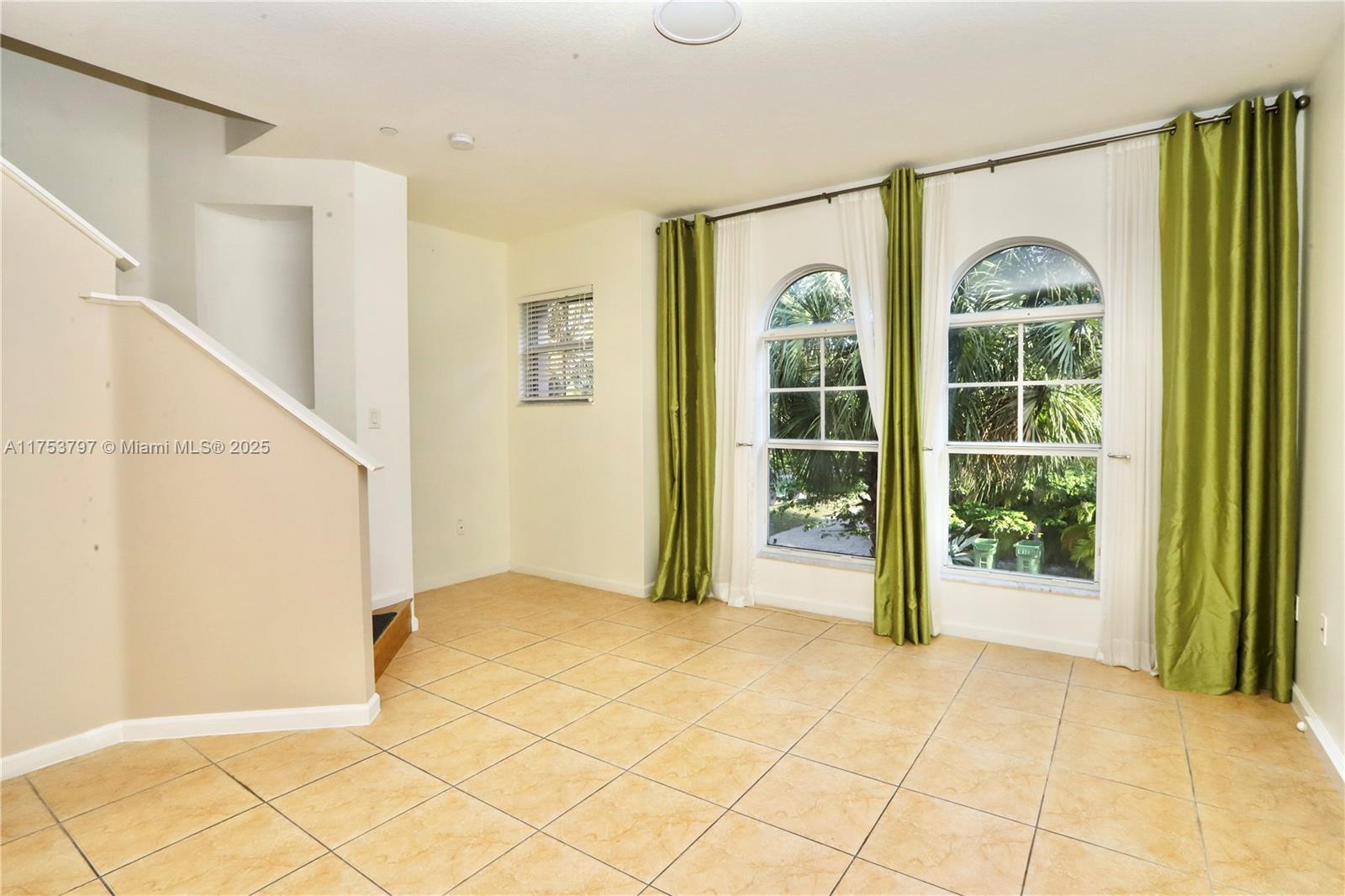 1033 NE 17th Way #404, Fort Lauderdale, Florida image 23