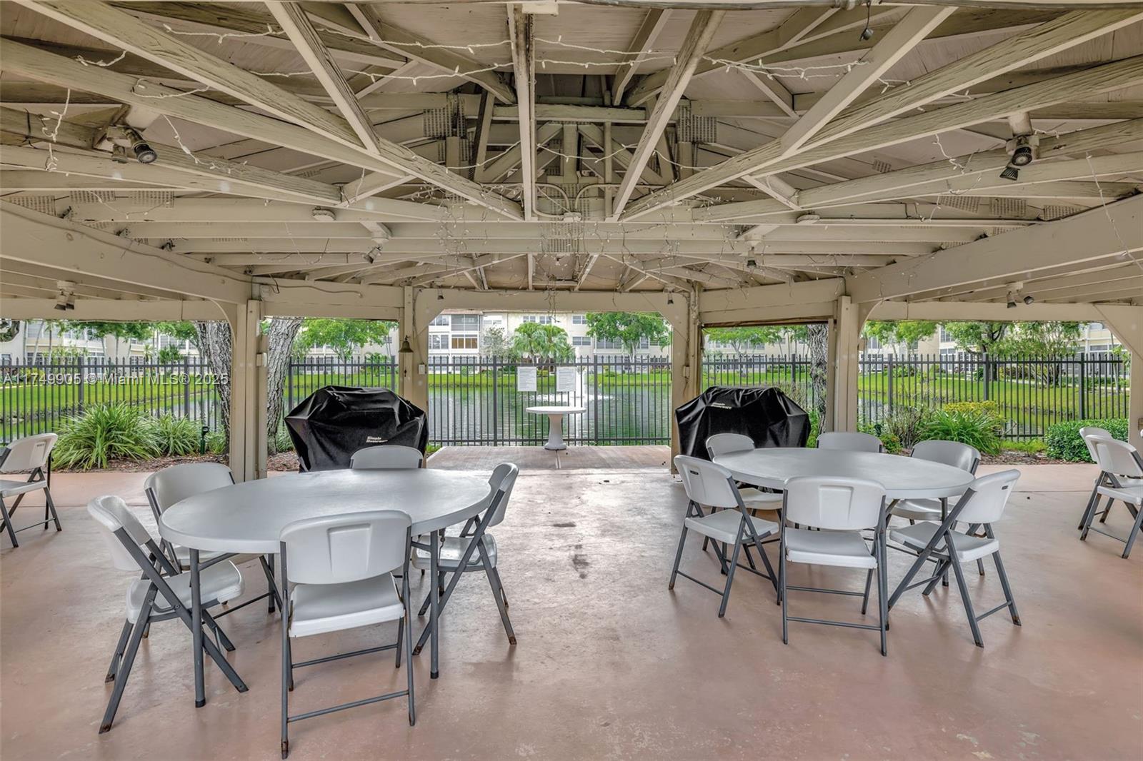 5002 NW 35th St #306, Lauderdale Lakes, Florida image 32