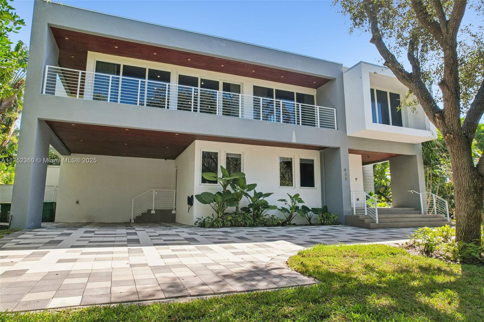 425 Harbor Dr, Key Biscayne, Florida 33149