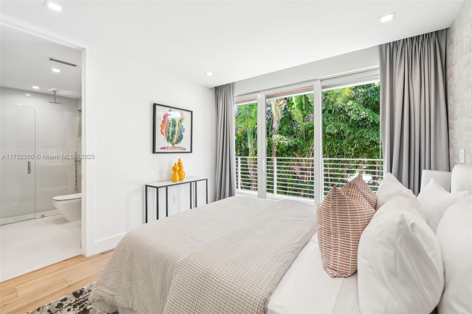 425 Harbor Dr, Key Biscayne, Florida image 43