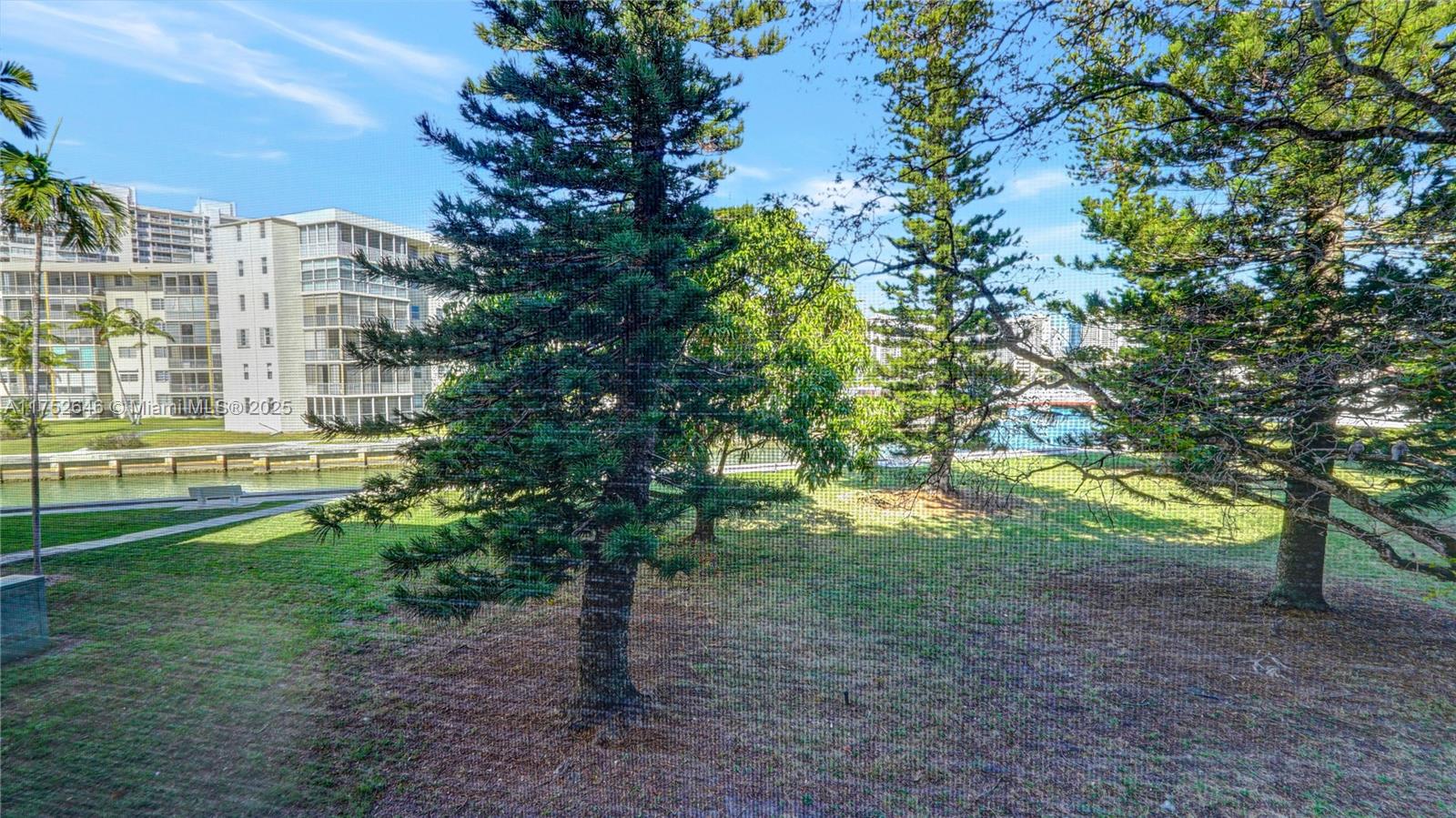 Listing Photo 23