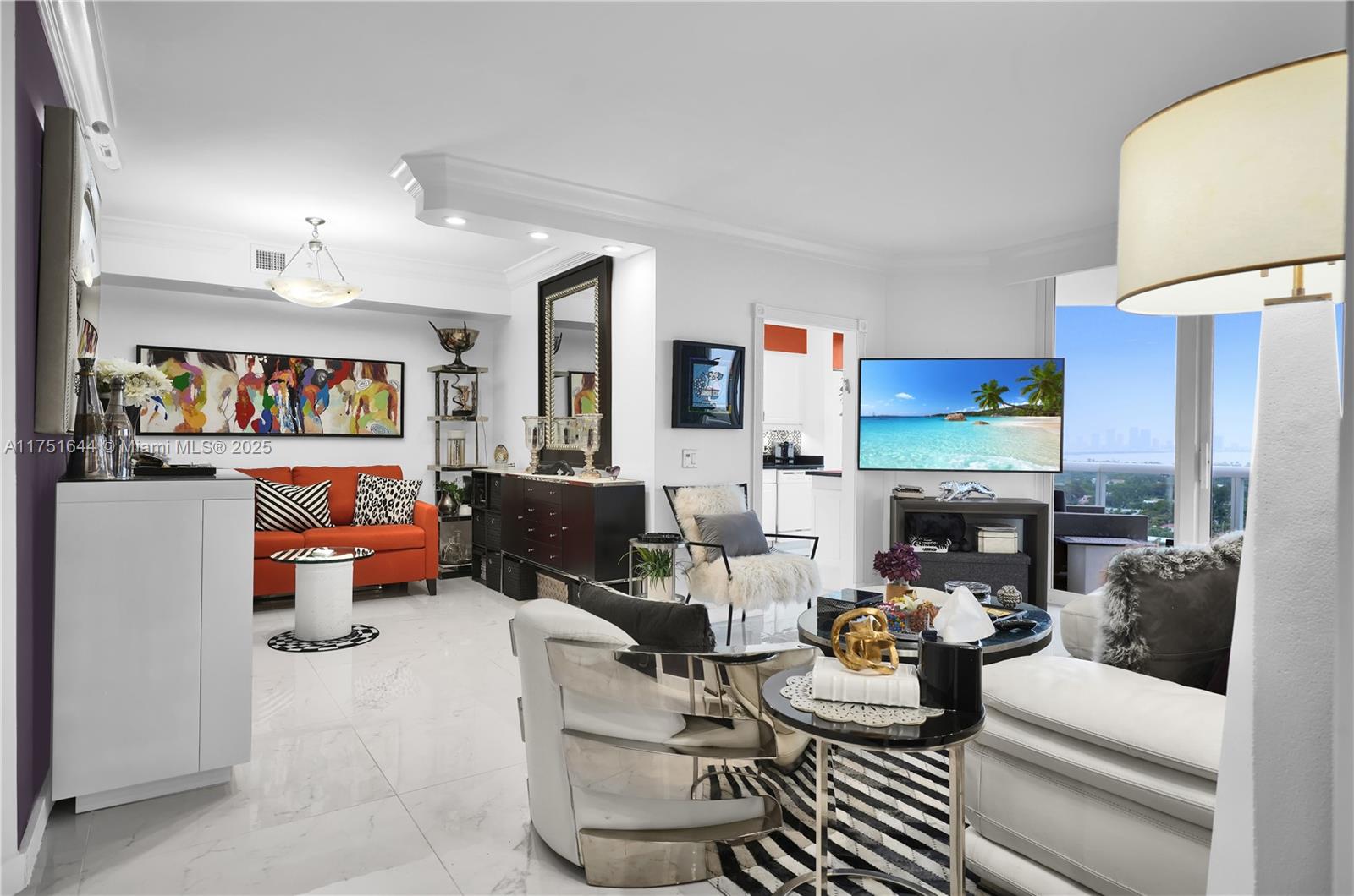 4775 Collins Ave #1806, Miami Beach FL 33140