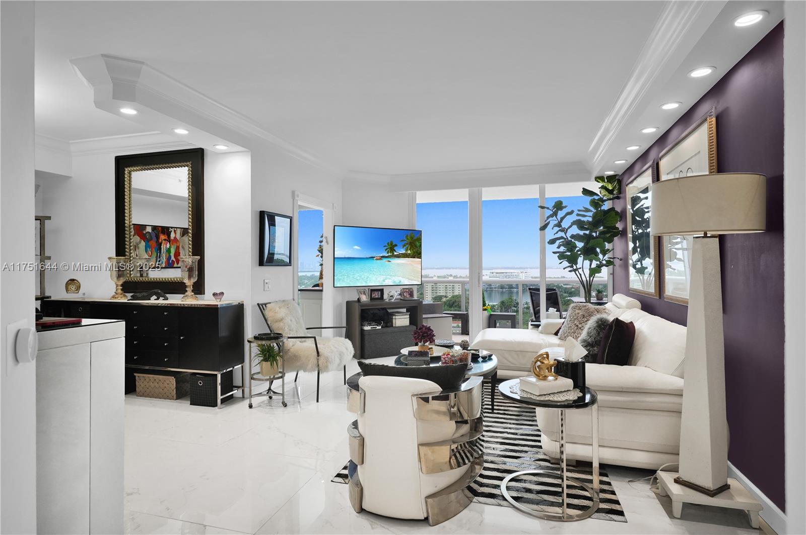 4775 Collins Ave #1806, Miami Beach FL 33140