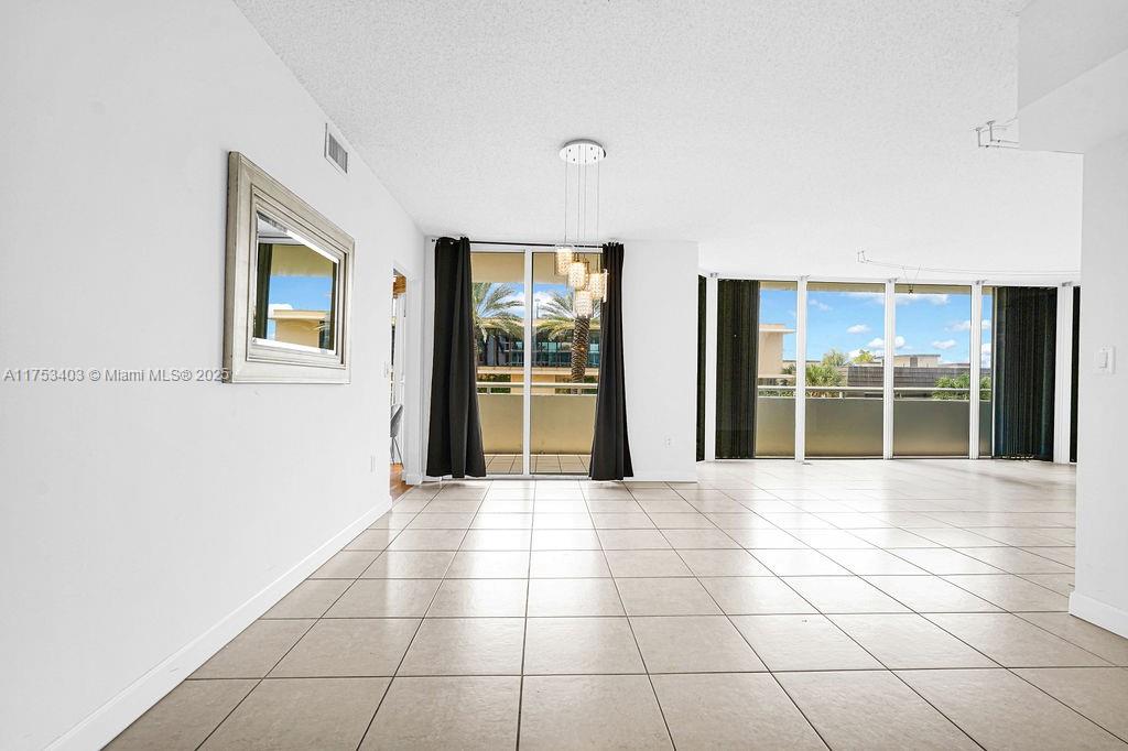 8925 Collins Ave #2E, Surfside, Florida image 9