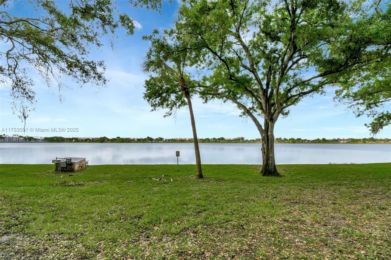 2445 NW 33rd St #1410, Oakland Park, Florida image 37