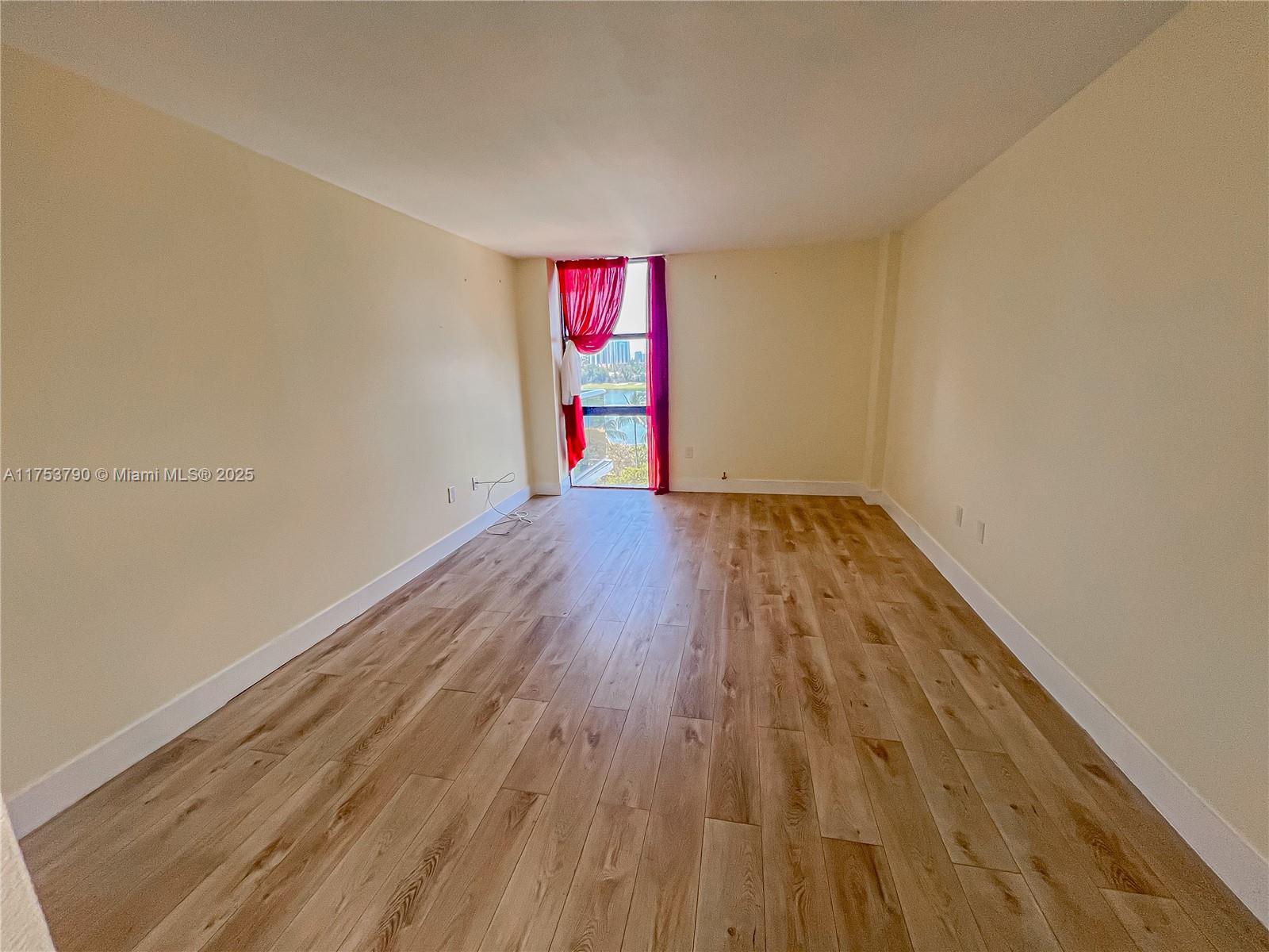 3625 N Country Club Dr #808, Aventura, Florida image 8