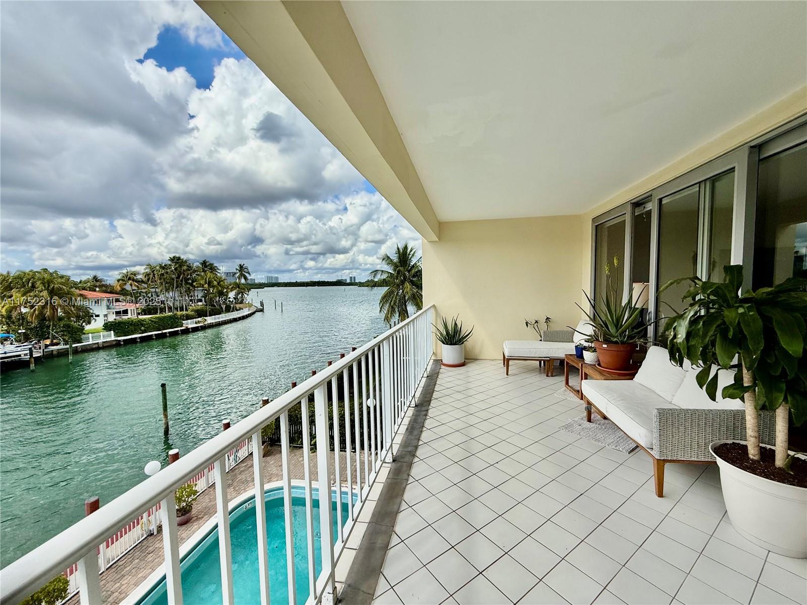 10180 W Bay Harbor Dr #3A, Bay Harbor Islands, Florida image 1