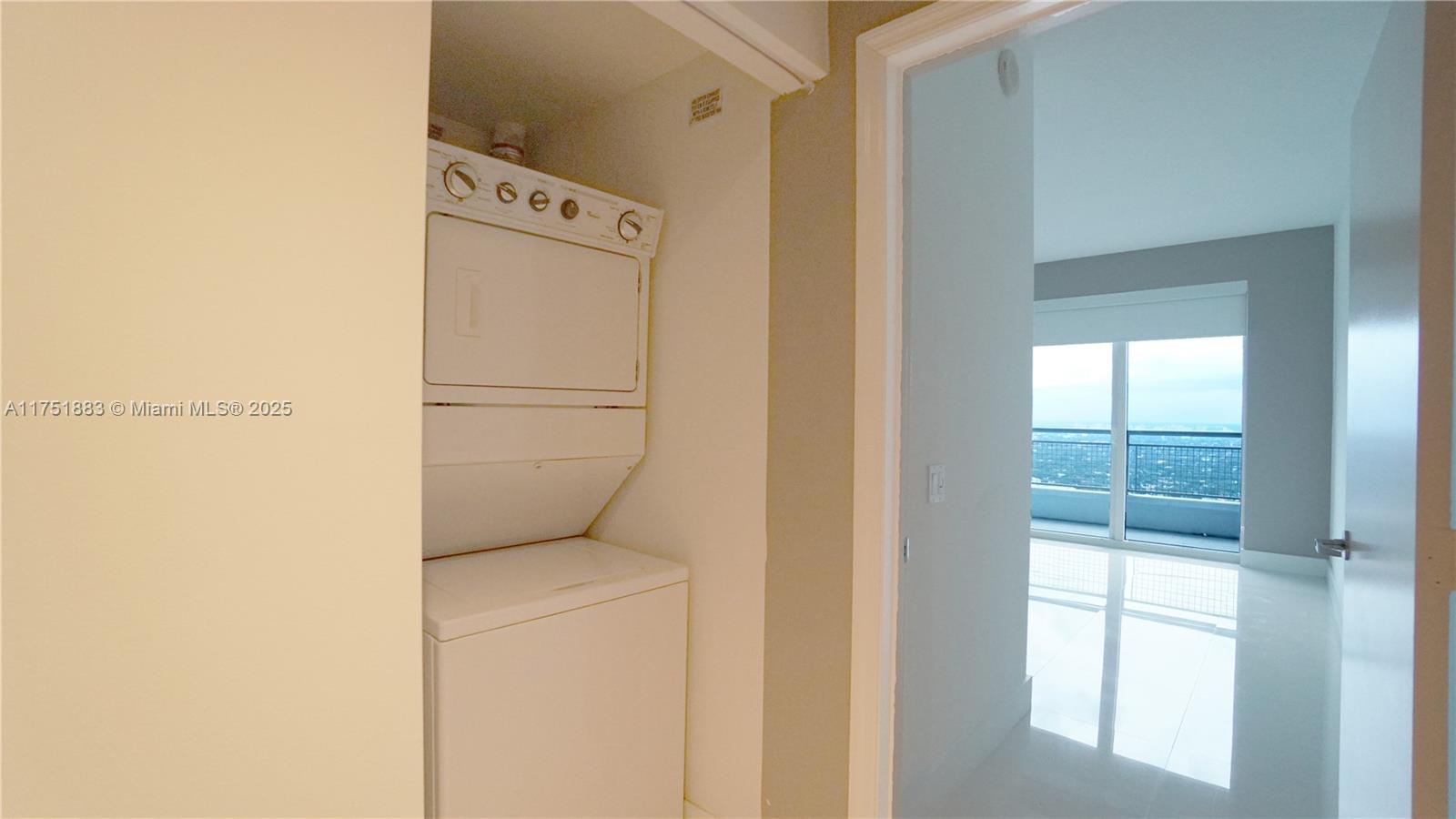 60 SW 13 ST #3806, Miami FL 33130
