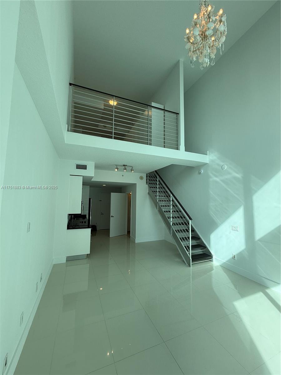 60 SW 13 ST #3806, Miami FL 33130
