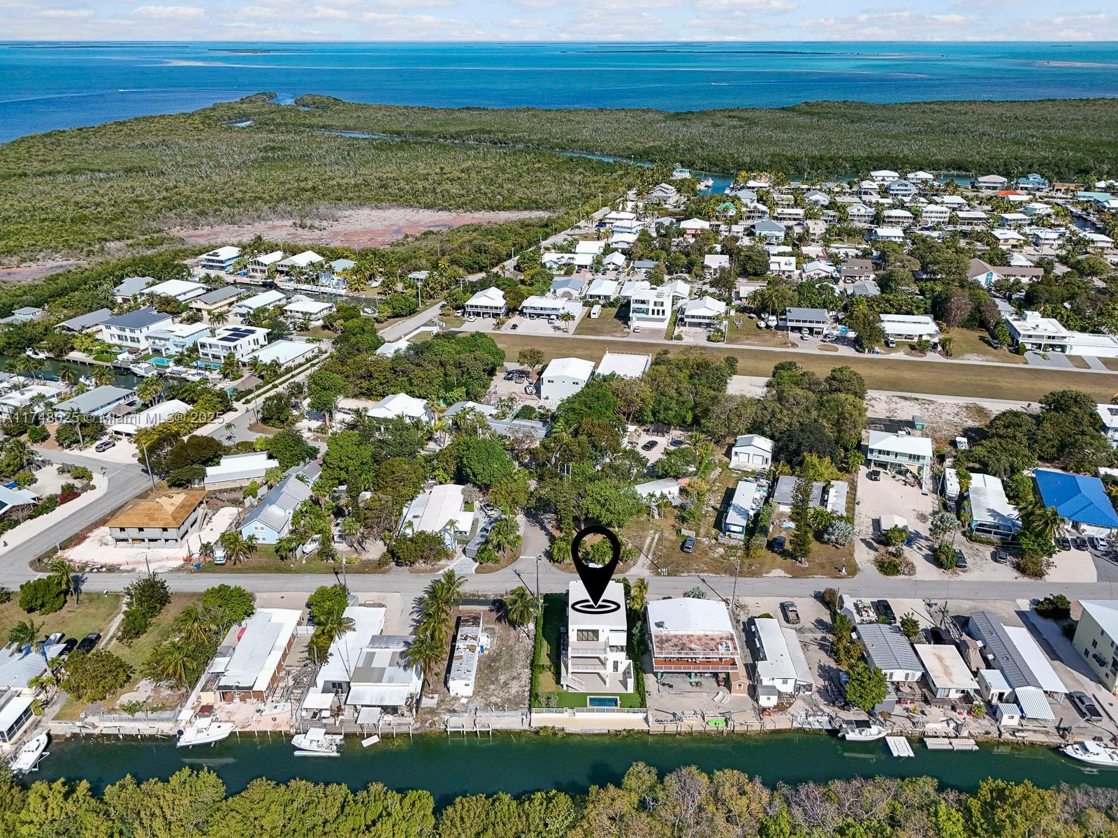 Residential, Plantation Key, Florida image 38