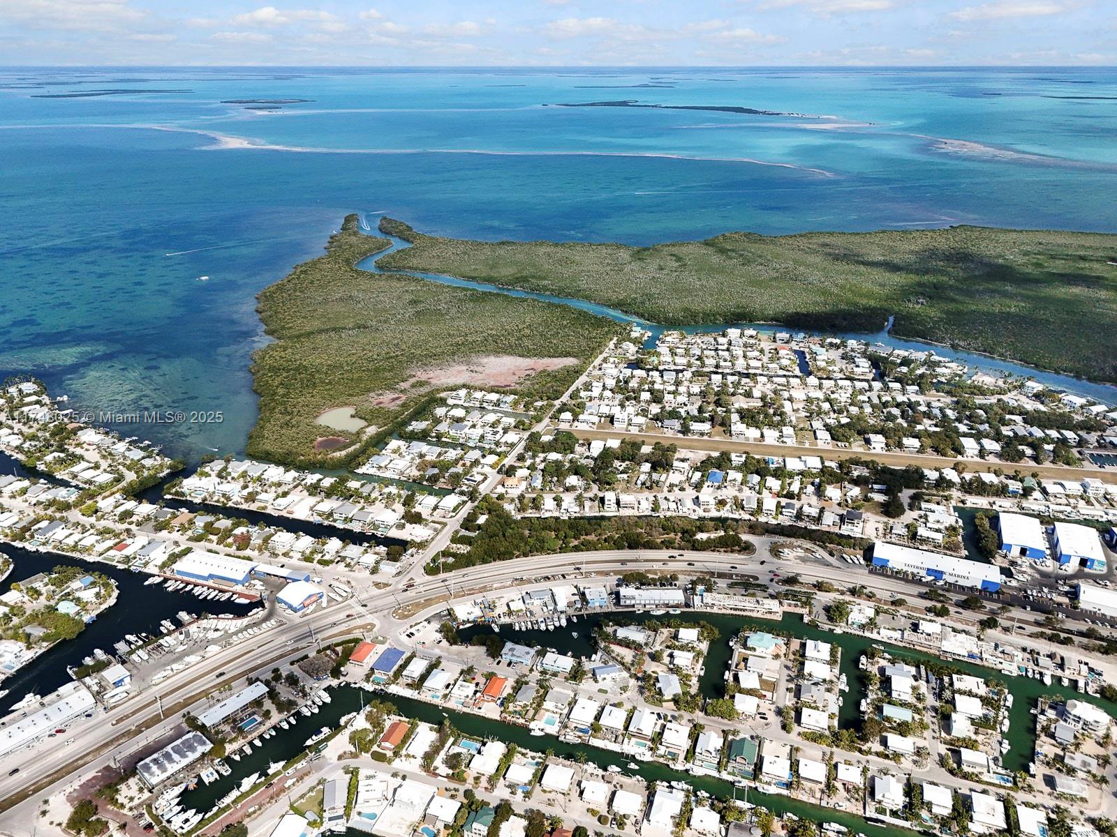 Residential, Plantation Key, Florida image 41