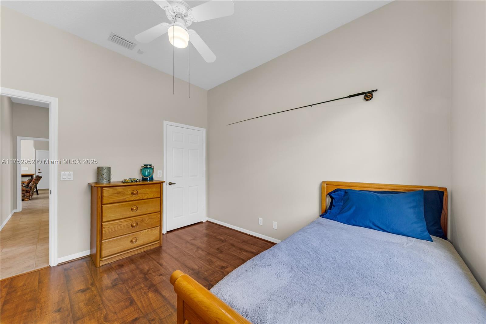 6922 E Mariposa Cir E, Pembroke Pines, Florida image 39