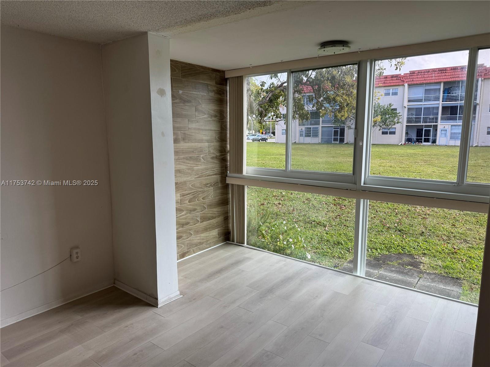 8020 N Sunrise Lakes Dr #112, Sunrise, Florida image 18