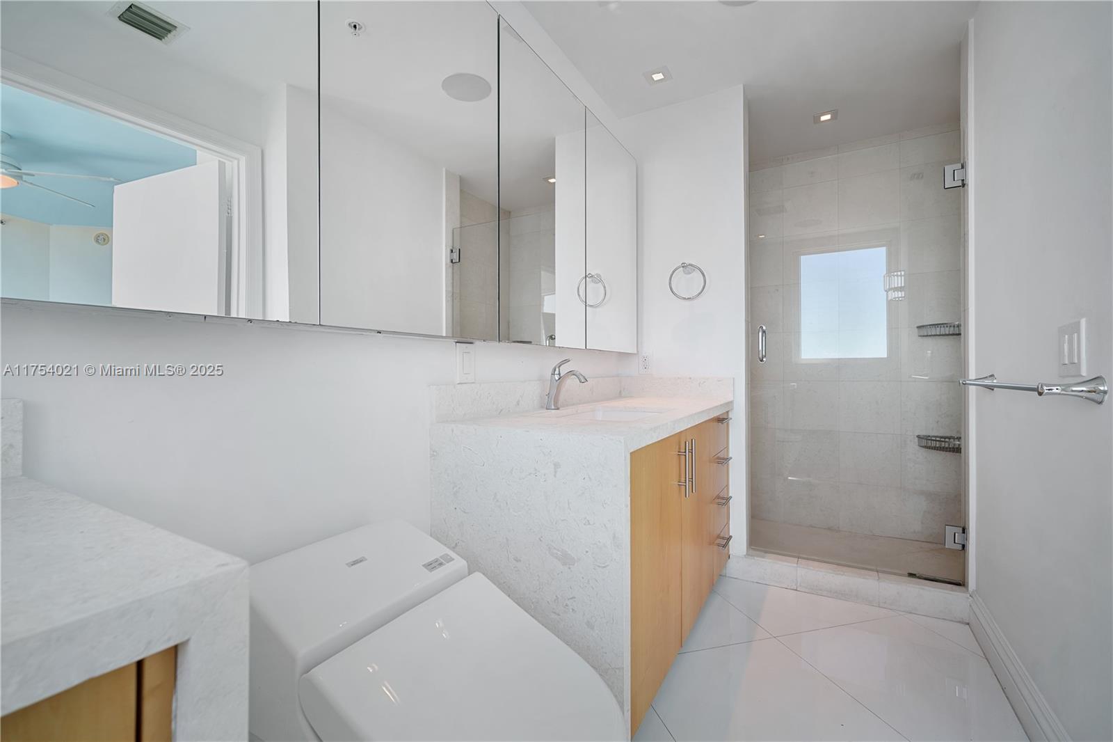 60 SW 13th St #4000, Miami FL 33130
