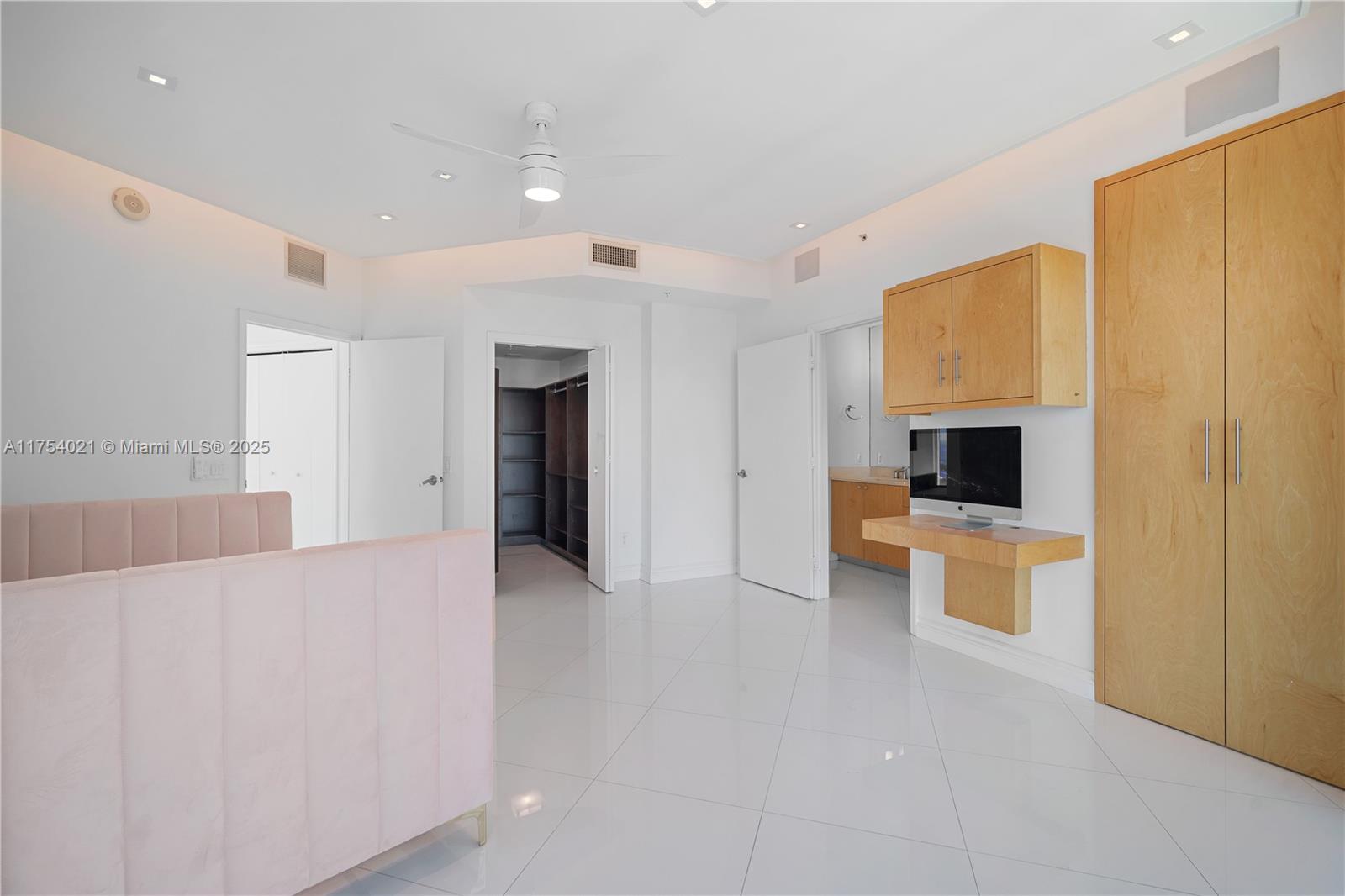 60 SW 13th St #4000, Miami FL 33130
