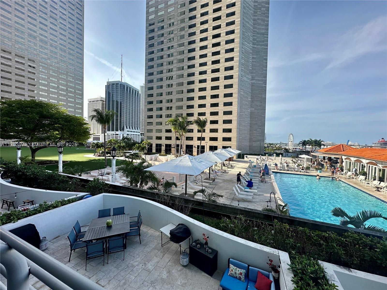 335 S Biscayne Blvd #810, Miami FL 33131