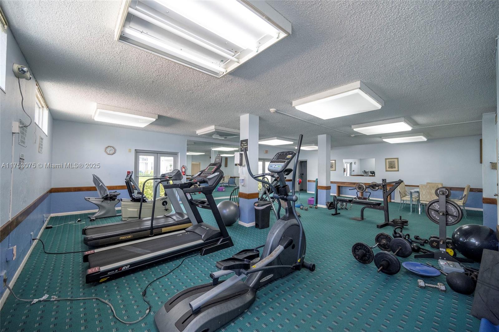 2841 NE 163rd St #605, North Miami Beach, Florida image 30