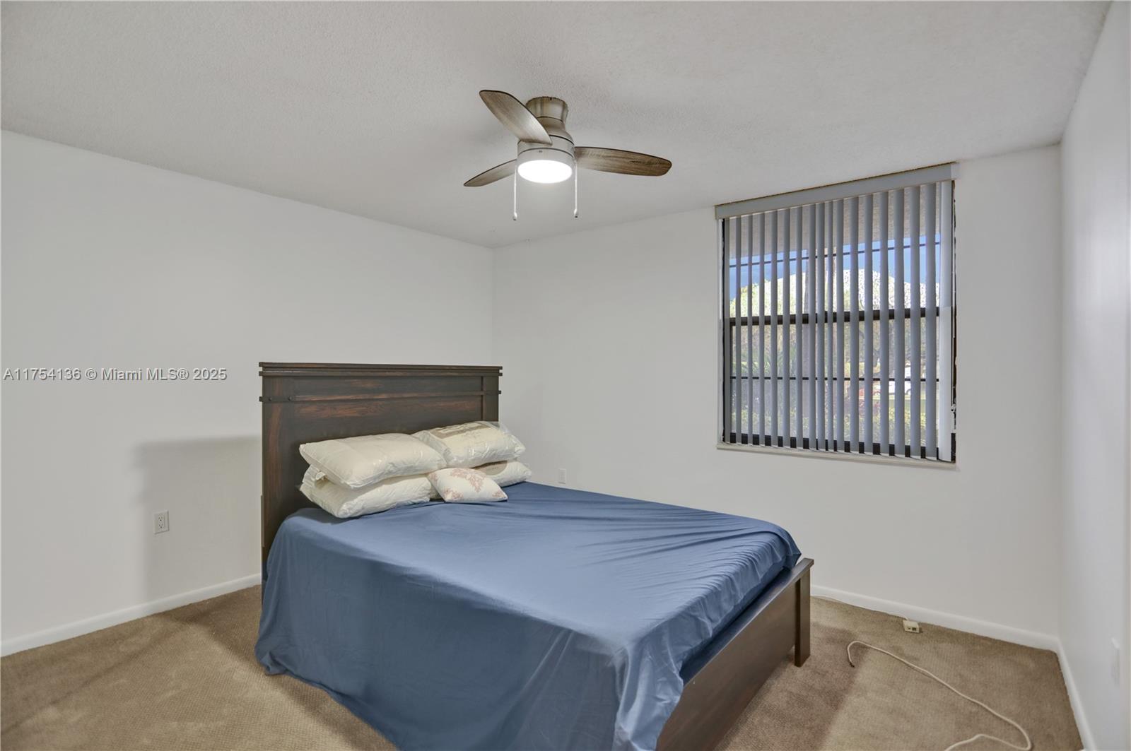 1524 Whitehall Dr #102, Davie, Florida image 14