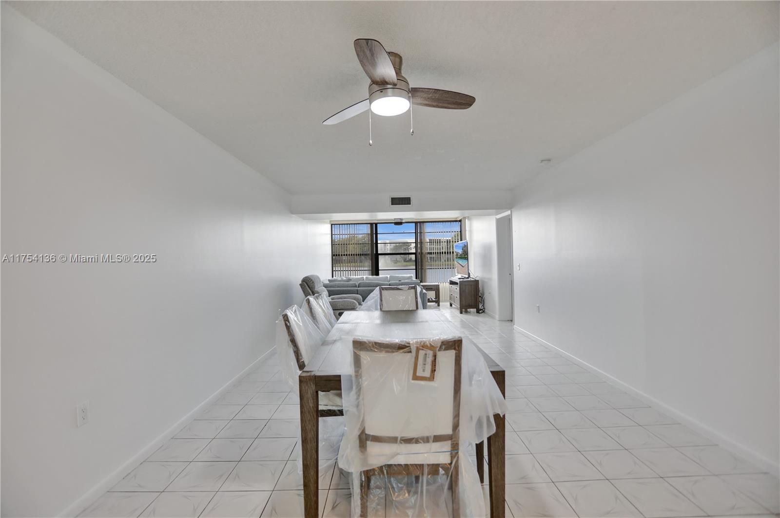 1524 Whitehall Dr #102, Davie, Florida image 17